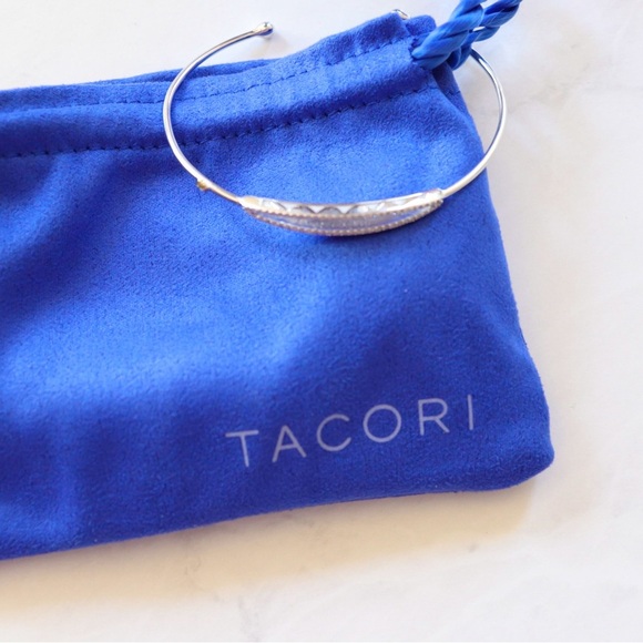 NEW TACORI OPEN SURFBOARD BANGLE - Picture 4 of 10
